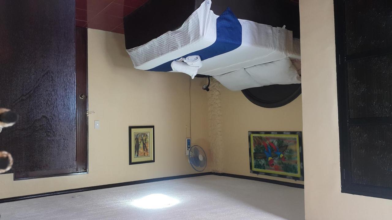 เทรเชอร์ ไอส์แลนด์ รีสอร์ต Hotel โอลองกาโป ห้อง รูปภาพ