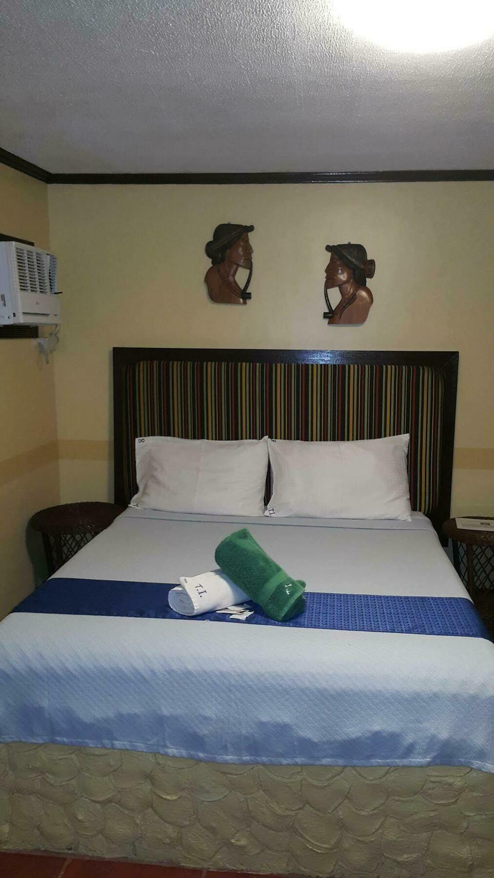 เทรเชอร์ ไอส์แลนด์ รีสอร์ต Hotel โอลองกาโป ภายนอก รูปภาพ
